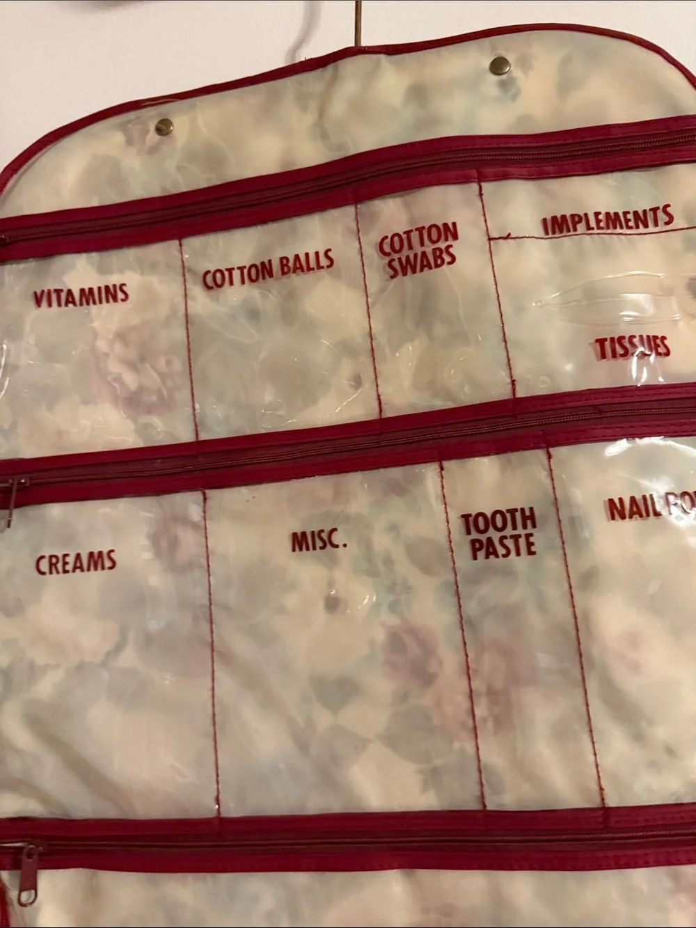 Vintage floral Hanging Travel Organizer Pouch in Cream and Red never used